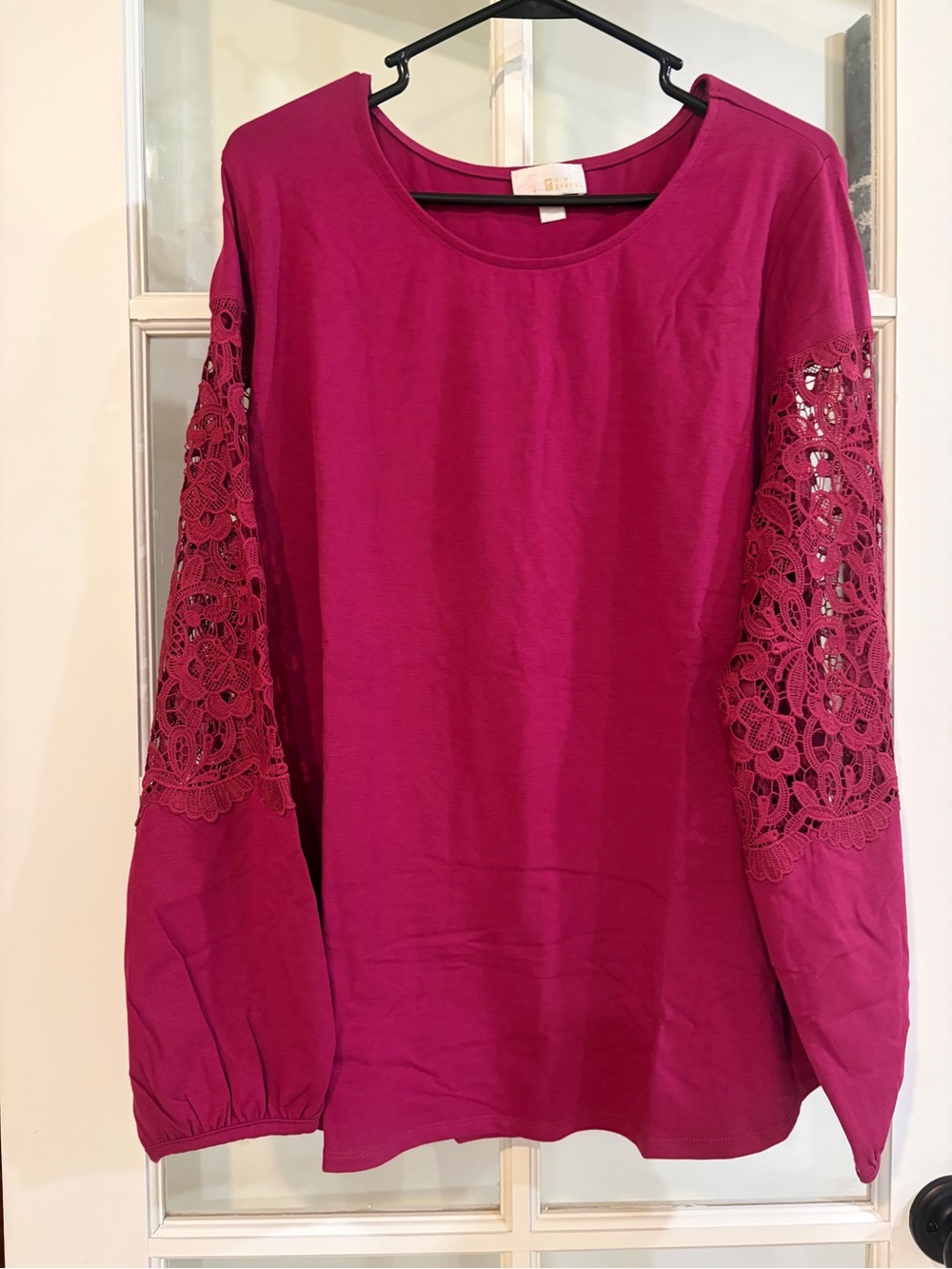 Belle by Kim Gravel 1X TripleLuxe Top Lace Sleeves Magenta Pink Boho Pullover
